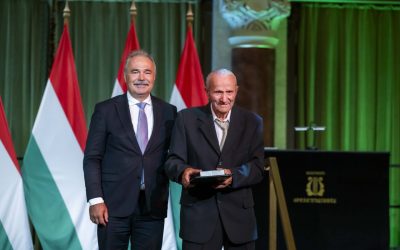 Életfa Emlékplakettet kapott Csordás József